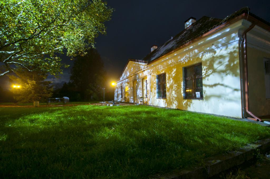 Ruunawere Hotel Nõmmealuse Esterno foto